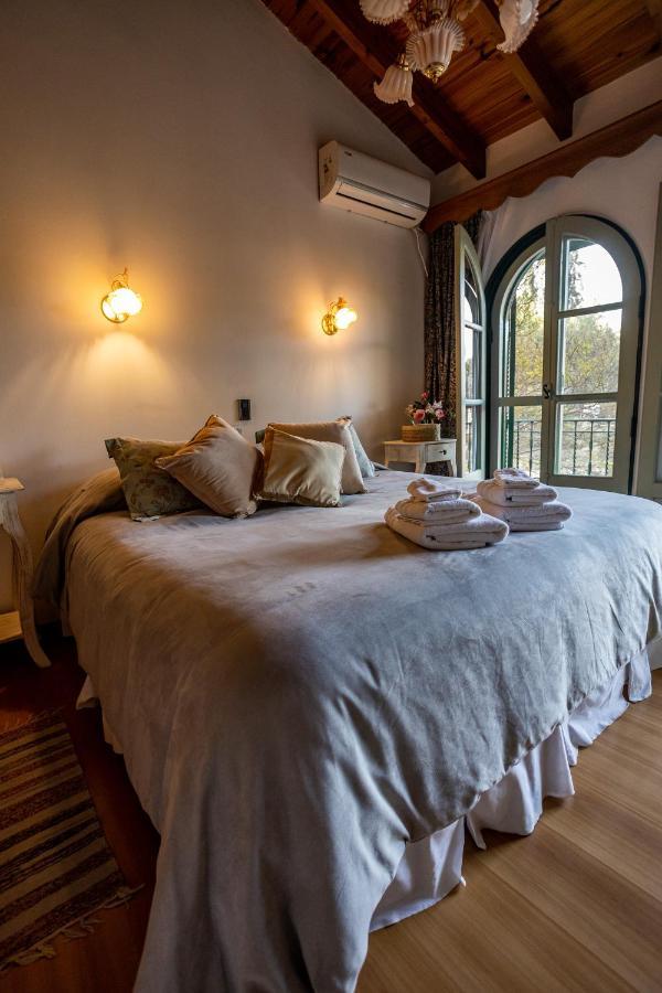 Casona La Chiquita Hotel Chacras de Coria Eksteriør billede