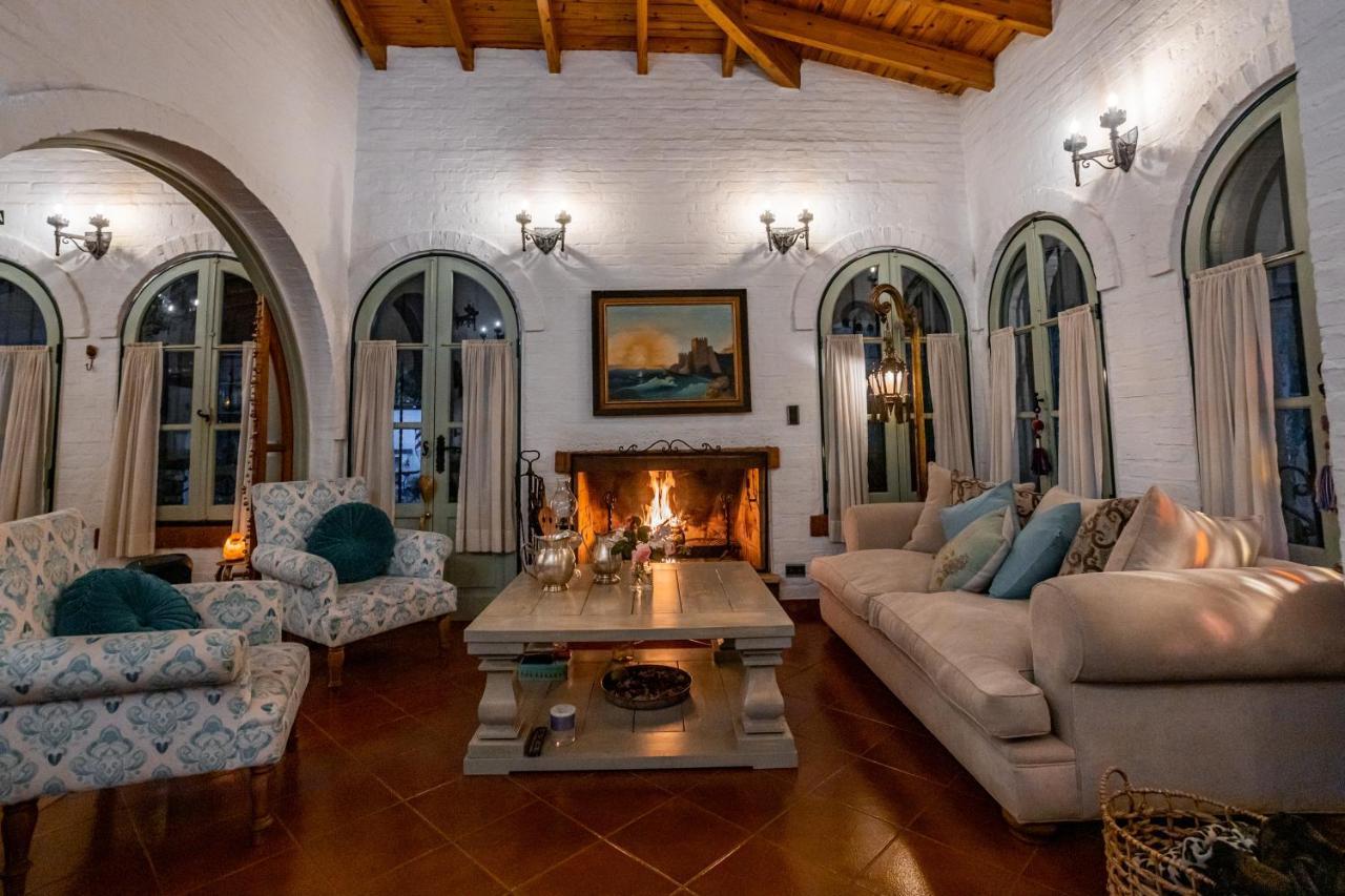Casona La Chiquita Hotel Chacras de Coria Eksteriør billede